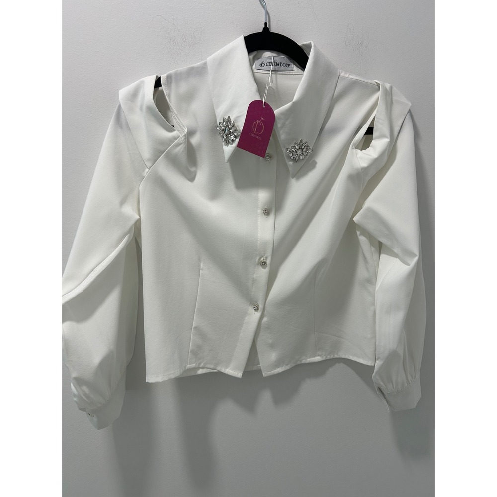 Cereja Doce NWT White Cold Shoulder Blouse Rhinestone Collar Button Down Top M